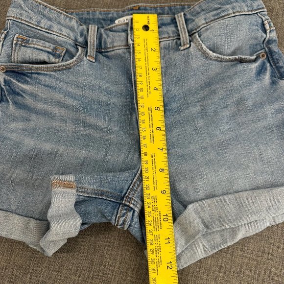 Old‎ Navy High Rise Denim Shorts Size 0 Roll Up Shorts 4 Buttons - Picture 7 of 11